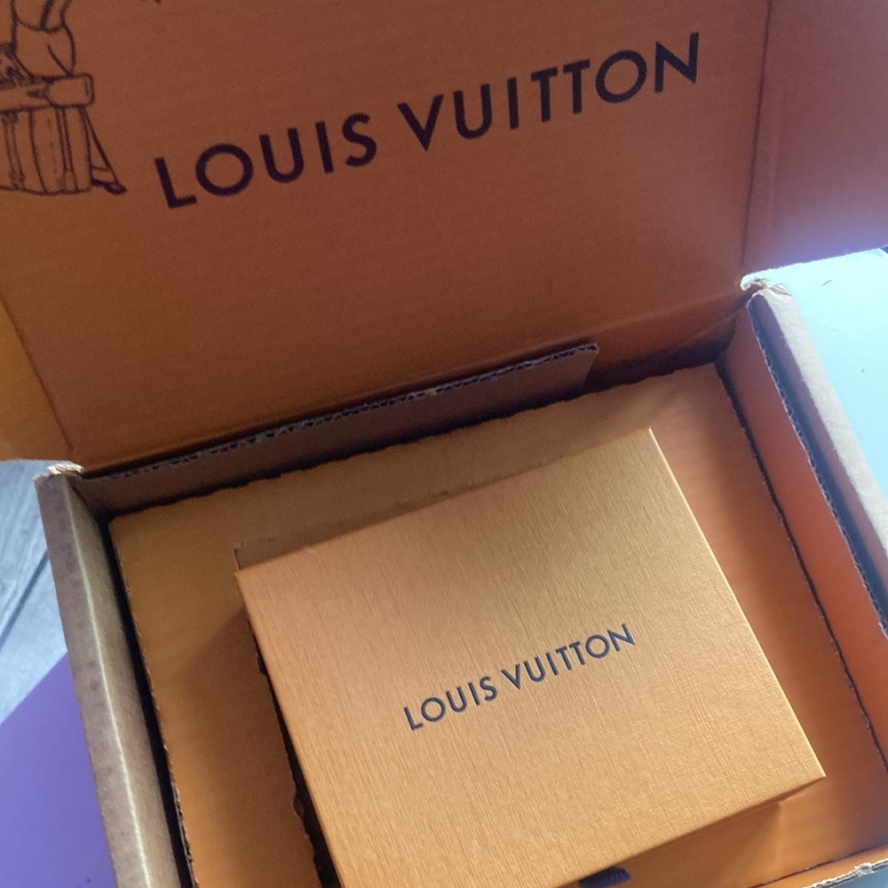 Louis Vuitton Brown Box Perfect for a Wallet! ππ Free Shipping! - Picture 4 of 8